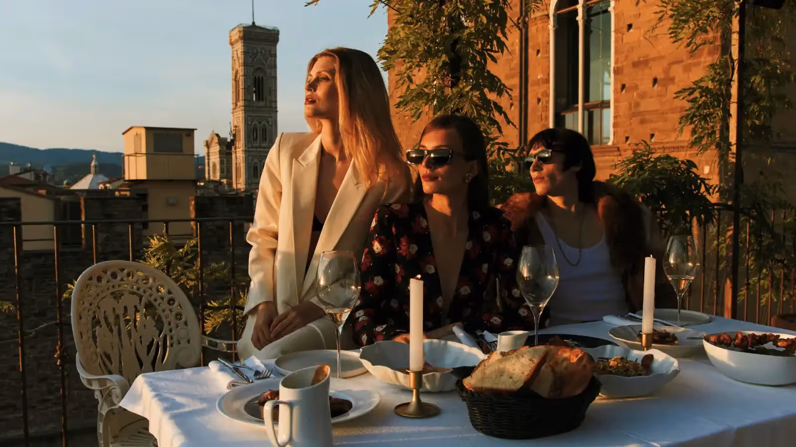 Rooftop Angel Roofbar & Dining in Florence - 2