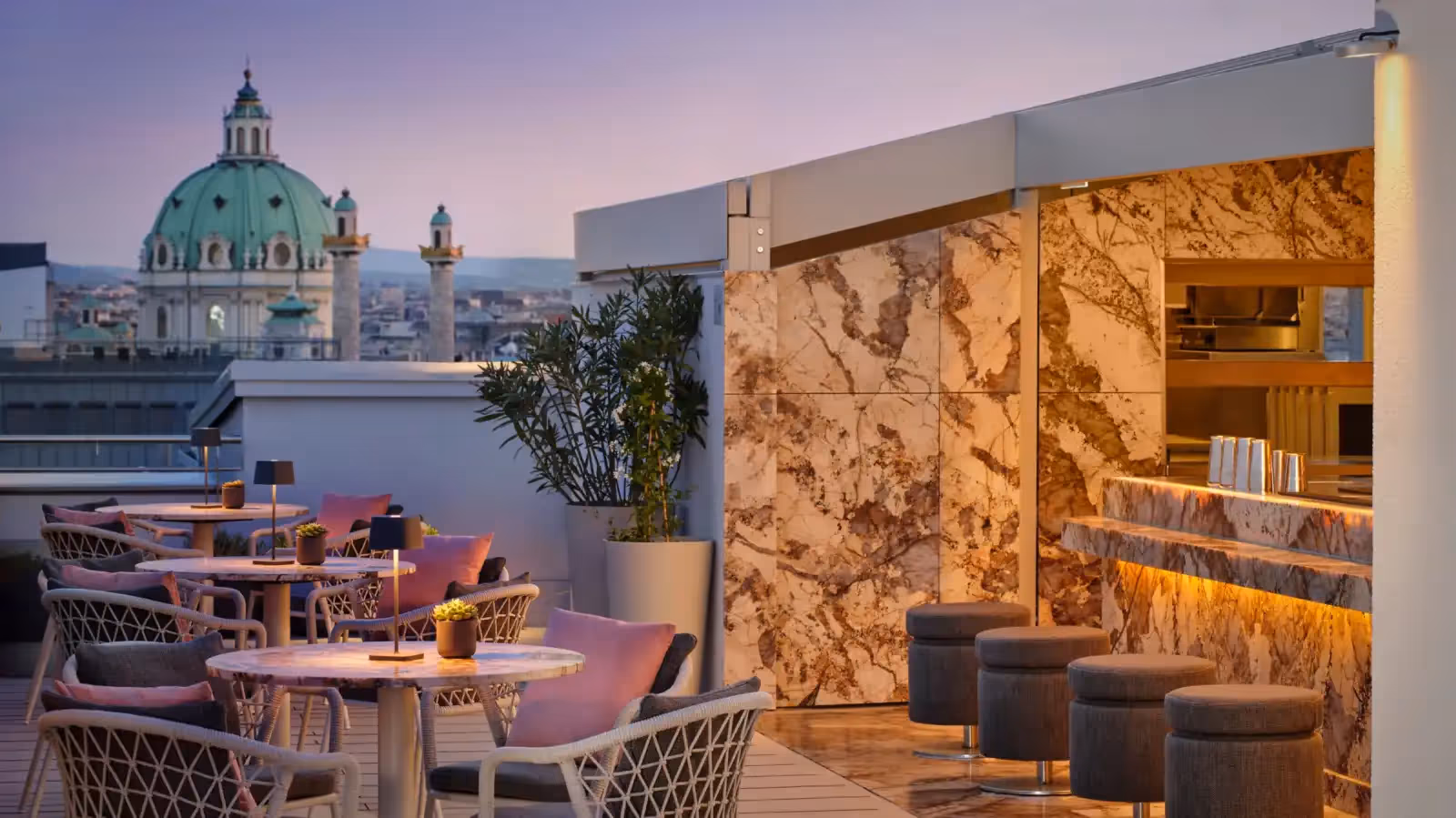 Atmosphere Rooftop Bar in Vienna - 1