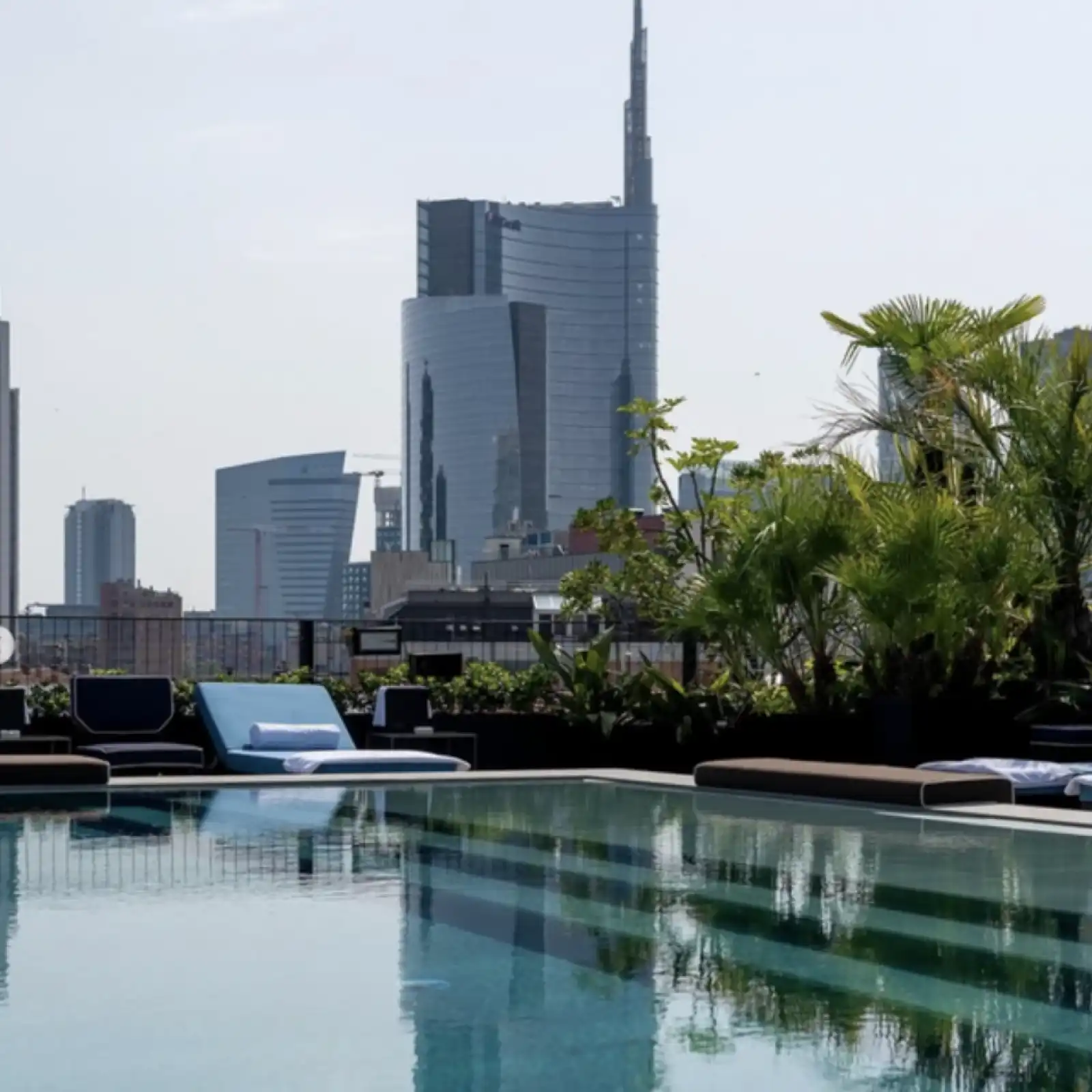 Rooftop Ceresio 7 in Milan - 3