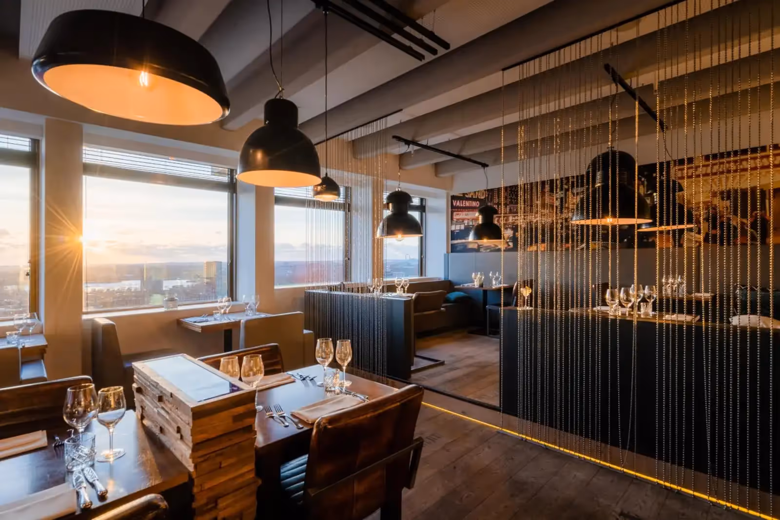 Rooftop Floor17 in Amsterdam - 4