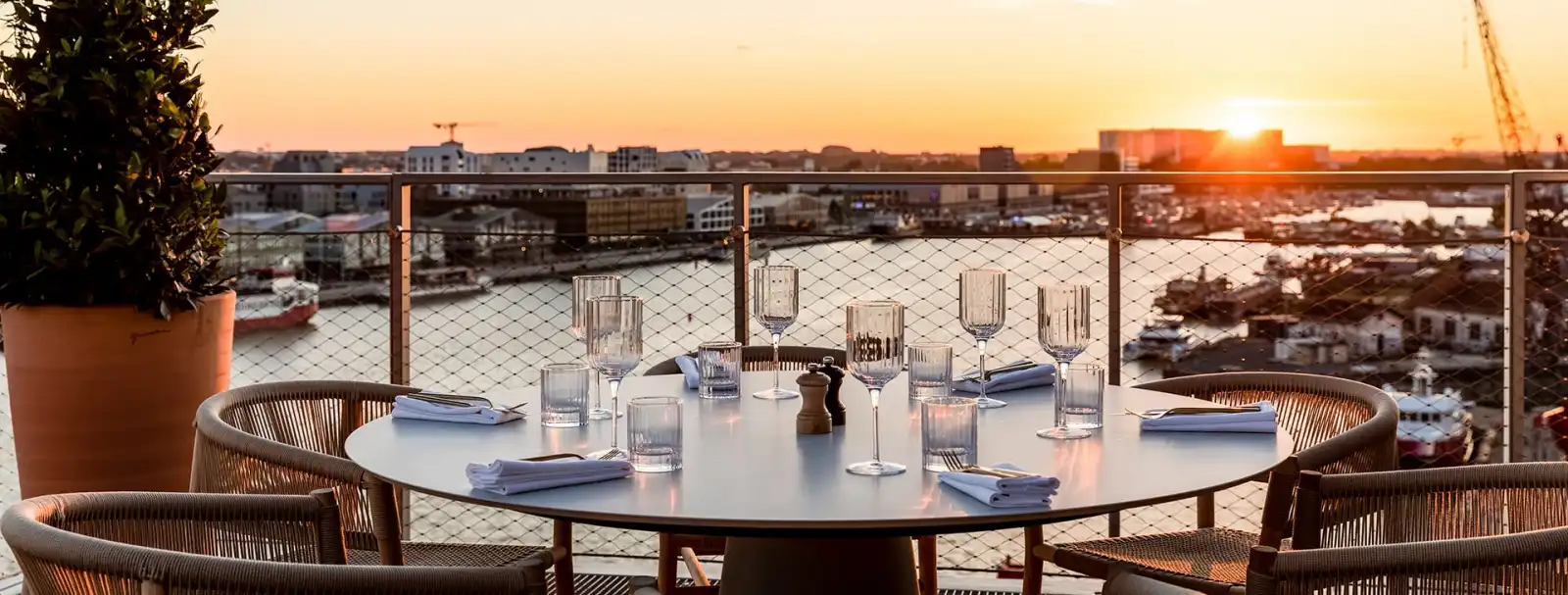 Rooftop Gina in Bordeaux - 2