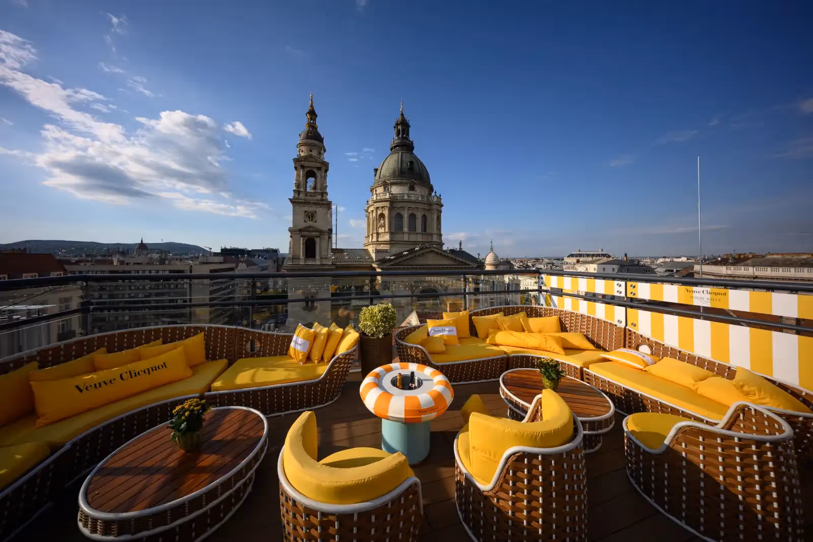 Rooftop High Note SkyBar in Budapest - 2