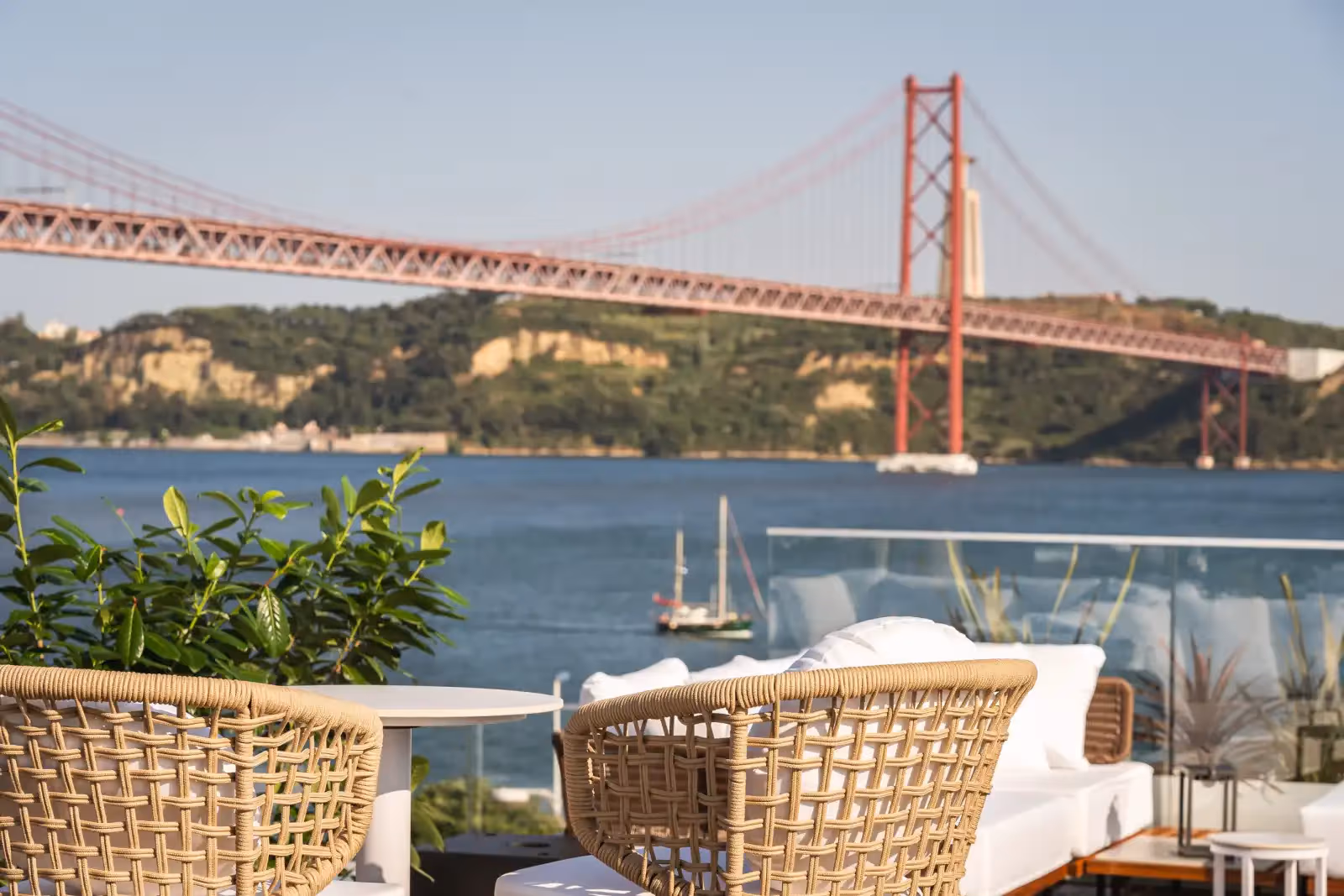 ICON Bar & Rooftop in Lisbon - 1