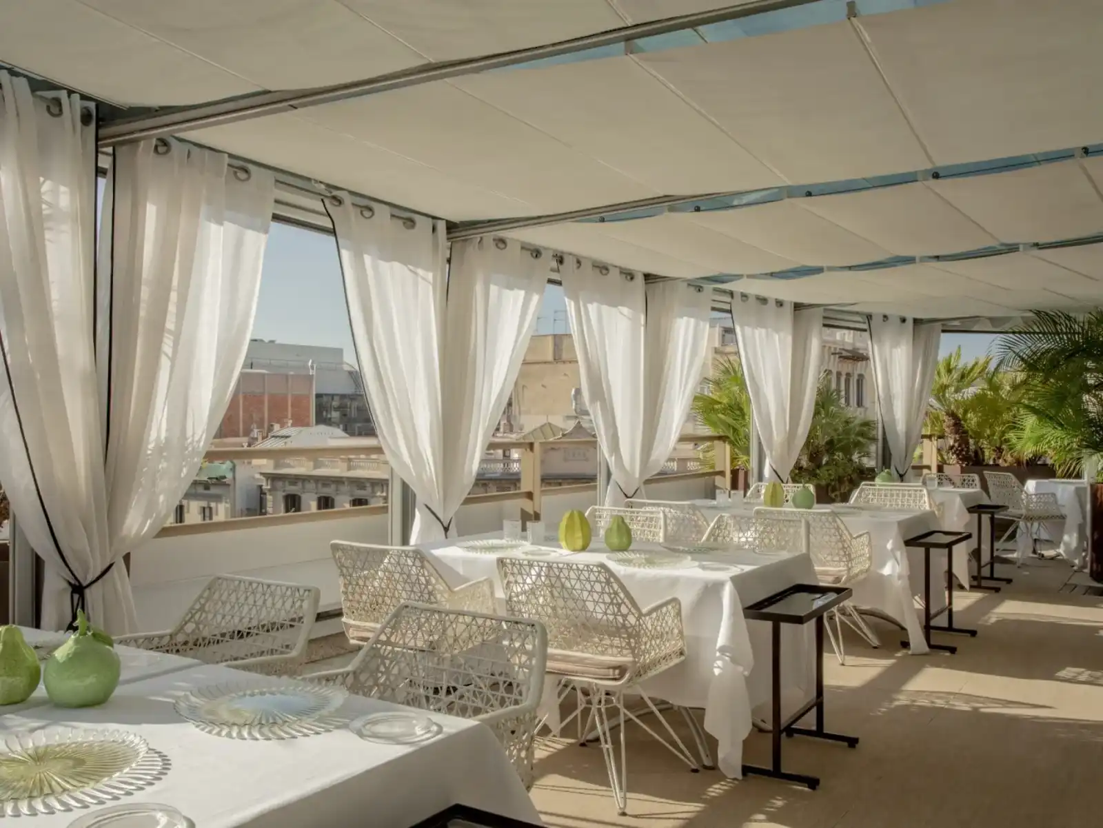 Rooftop La Terraza del Claris in Barcelona - 1