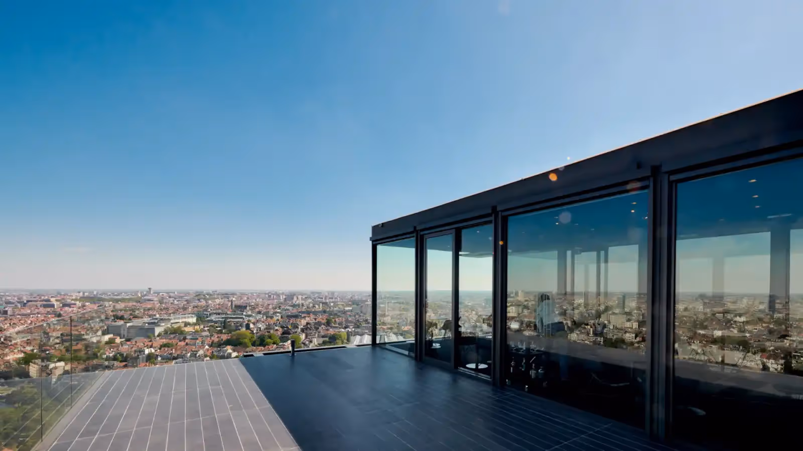 Rooftop La Villa in the Sky in Brussels - 2