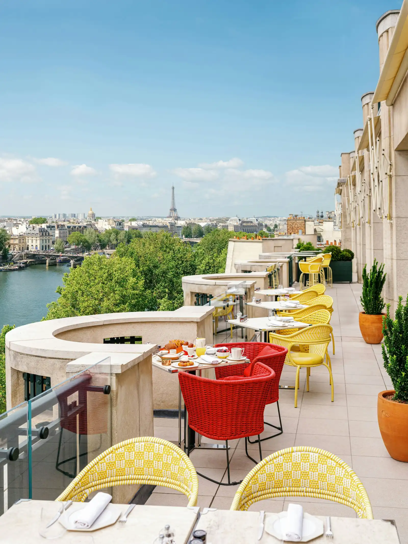 Rooftop Le Tout-Paris in Paris - 2
