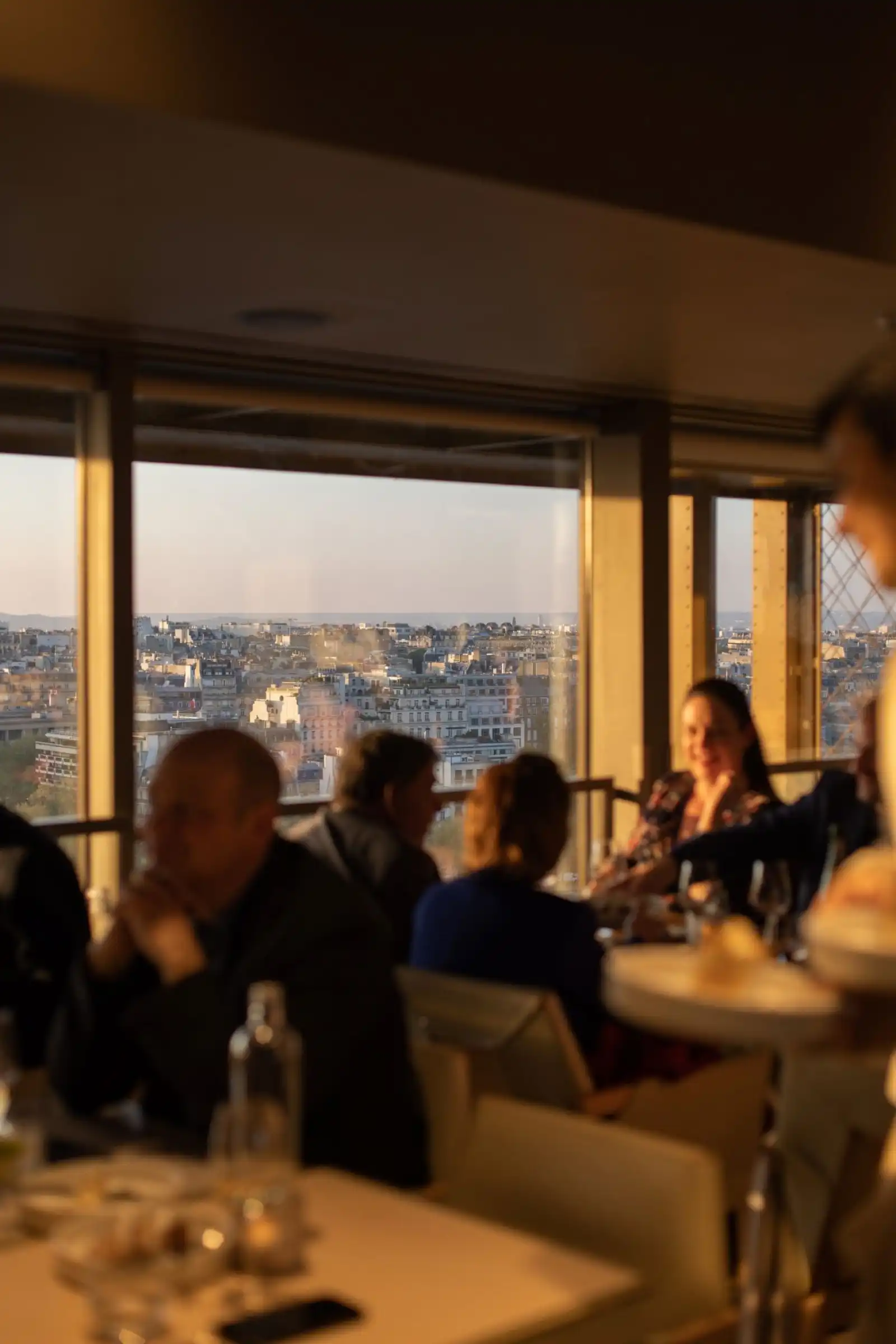 Rooftop Madame Brasserie in Paris - 4