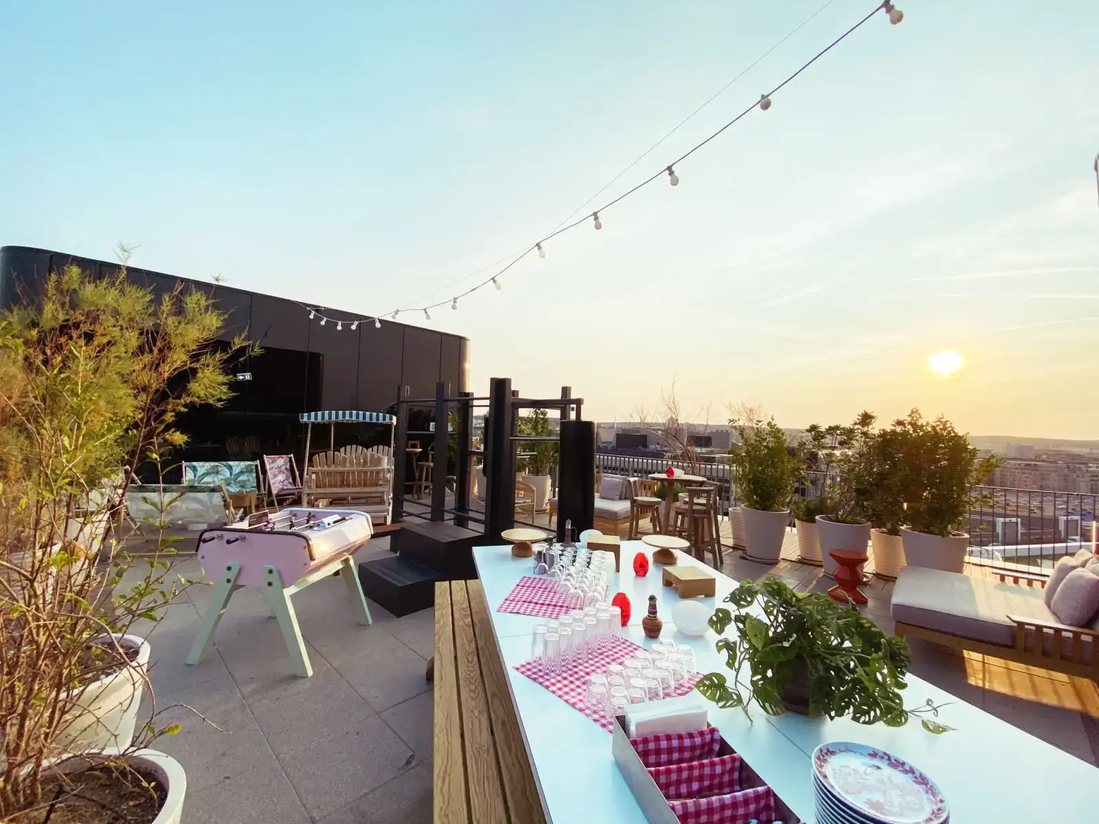 Rooftop Mama Shelter Paris West in Paris