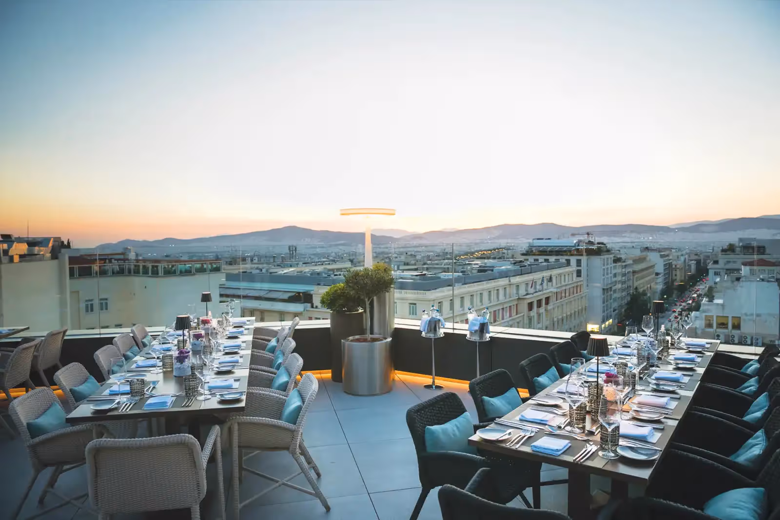 Rooftop Mappemonde in Athens - 2