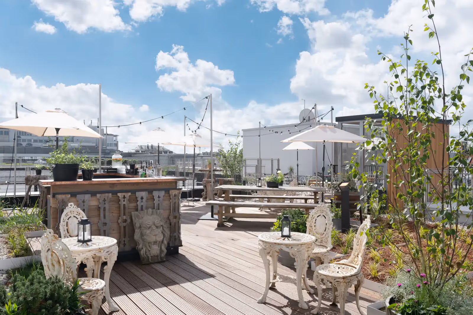 Ruby Rosi Rooftop Garden in Munich - 1