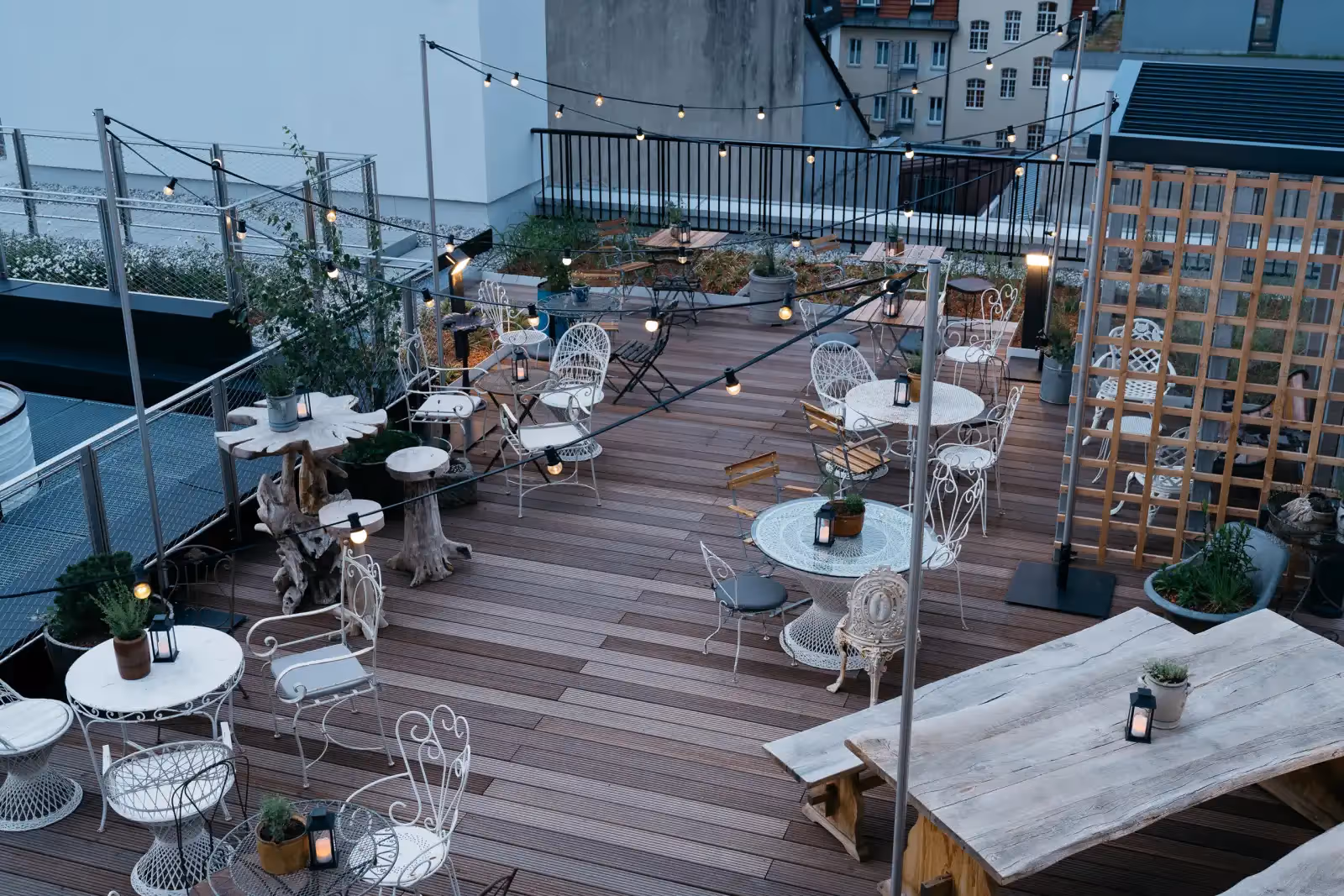 Ruby Rosi Rooftop Garden in Munich - 4