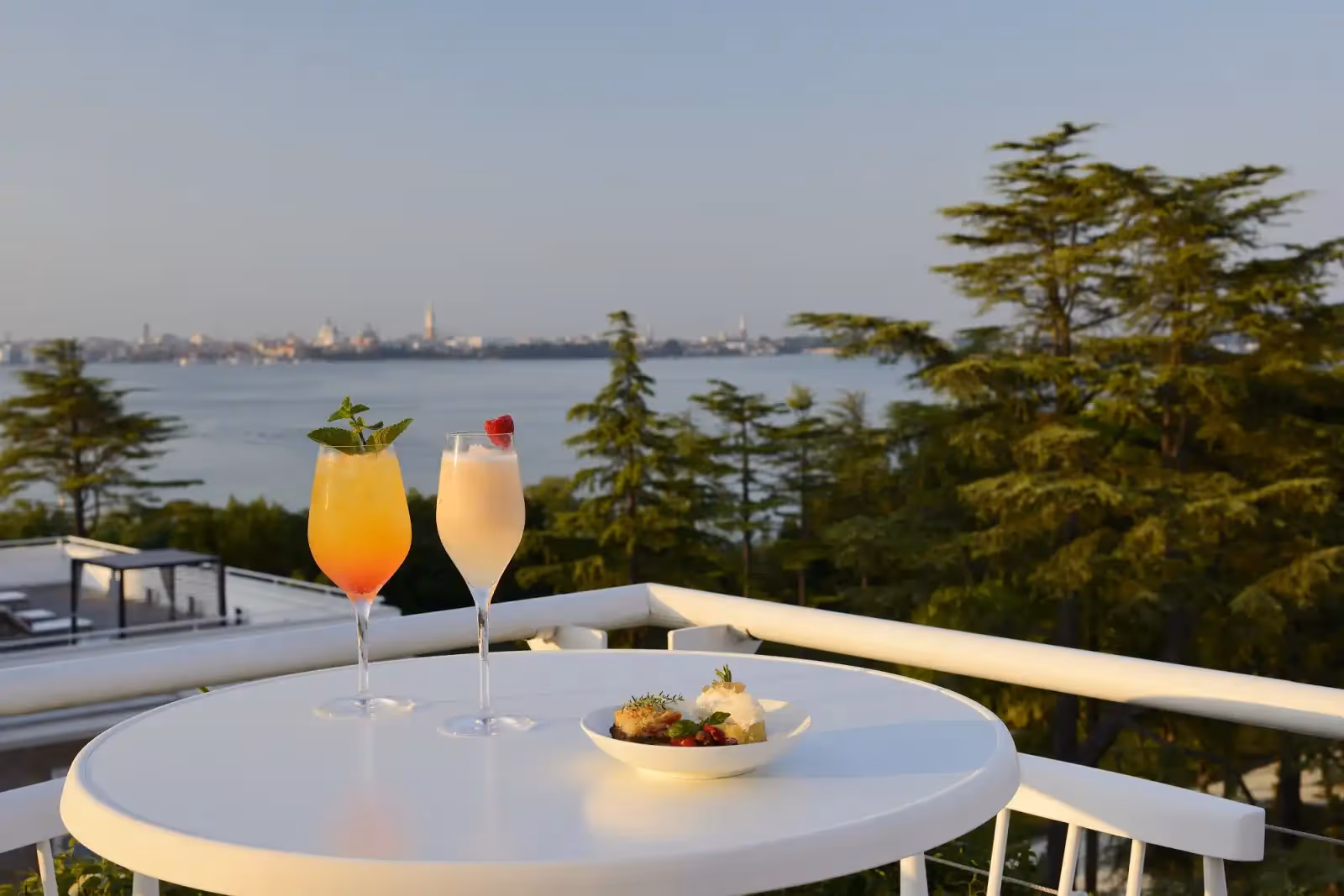 Sagra Rooftop Restaurant in Venice - 2