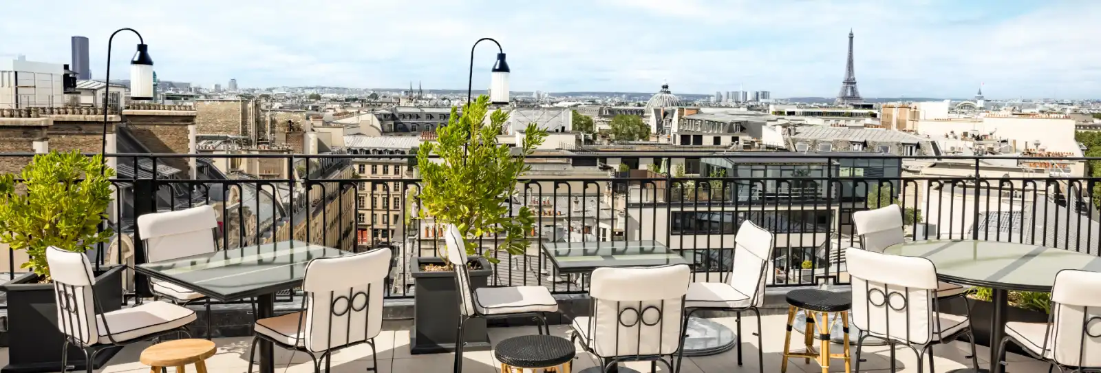 Sequoia Rooftop Bar in Paris - 1