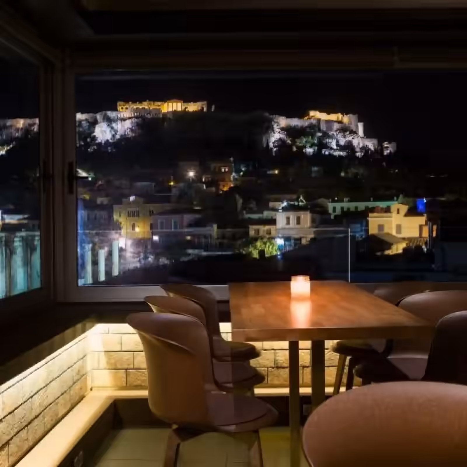 Rooftop 360° Cocktail Bar in Athens - 1