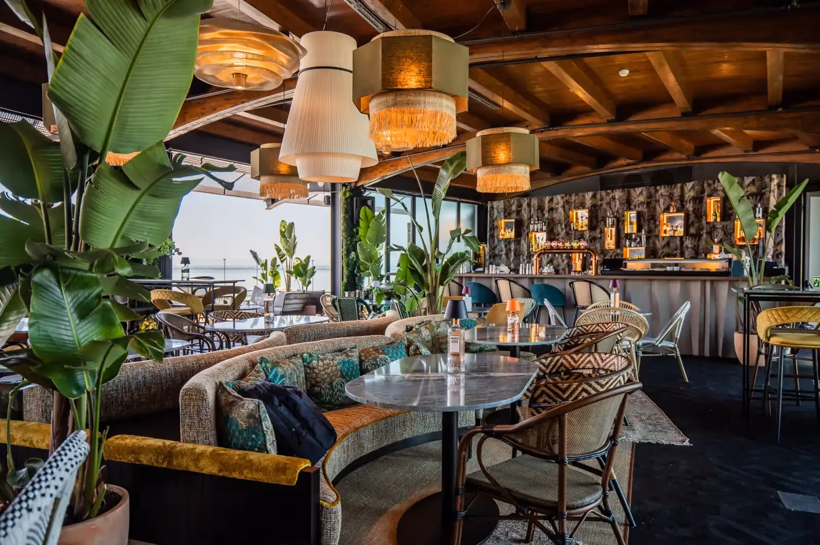 Rooftop Sky Bar Oriente in Lisbon - 1