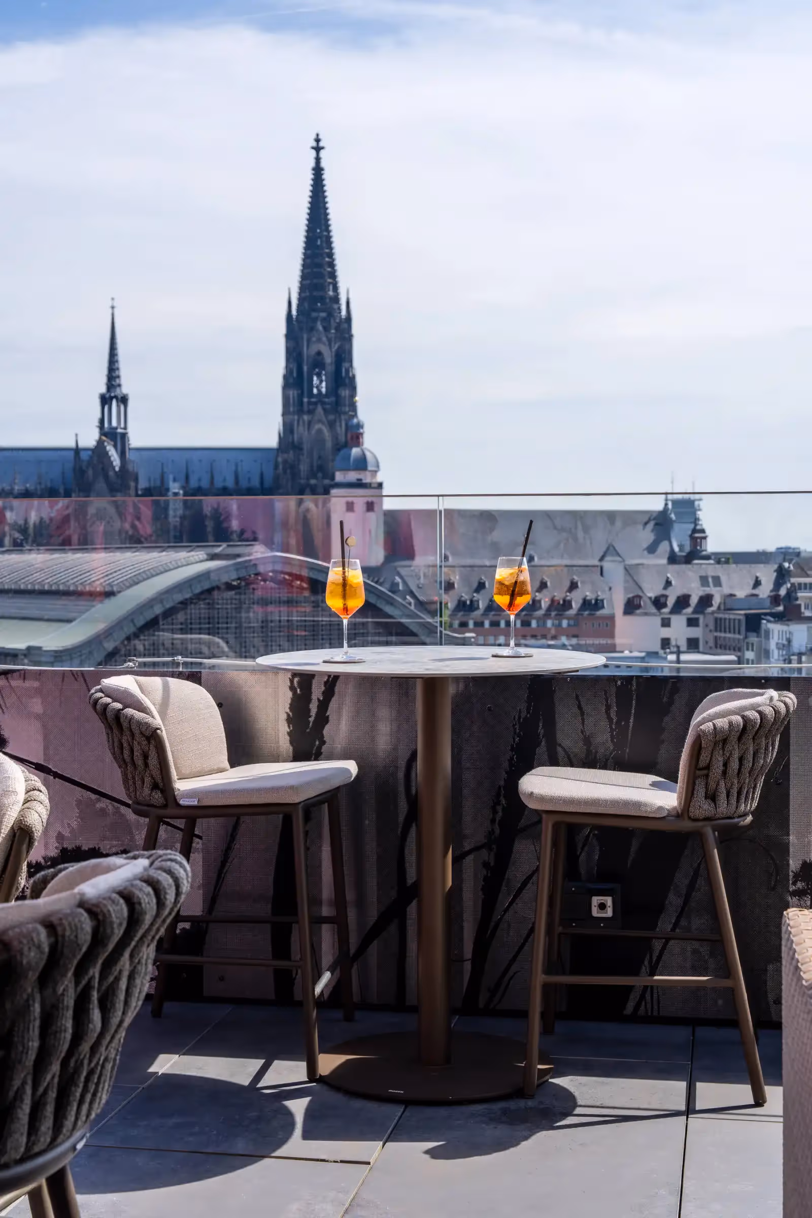 Rooftop Sky Lounge in Cologne - 3