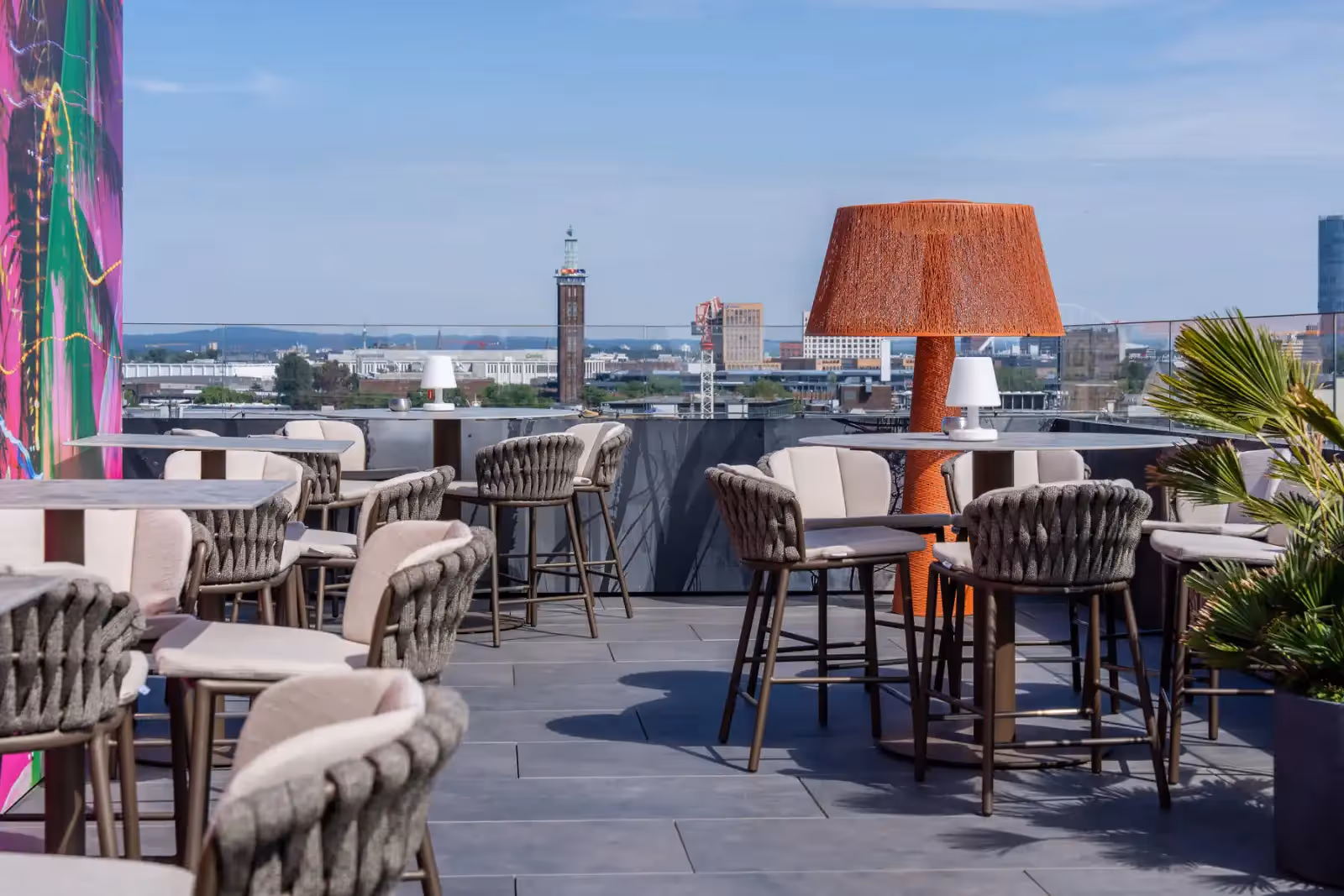 Rooftop Sky Lounge in Cologne - 4