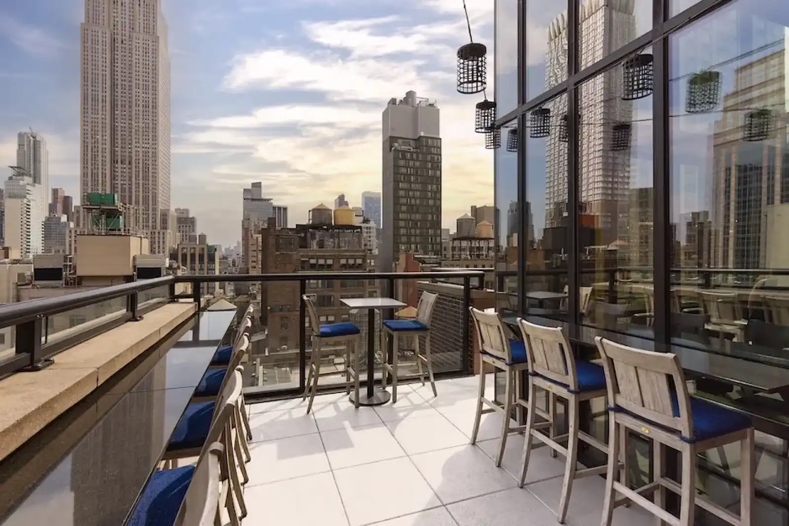 Rooftop Spyglass in New York - 3