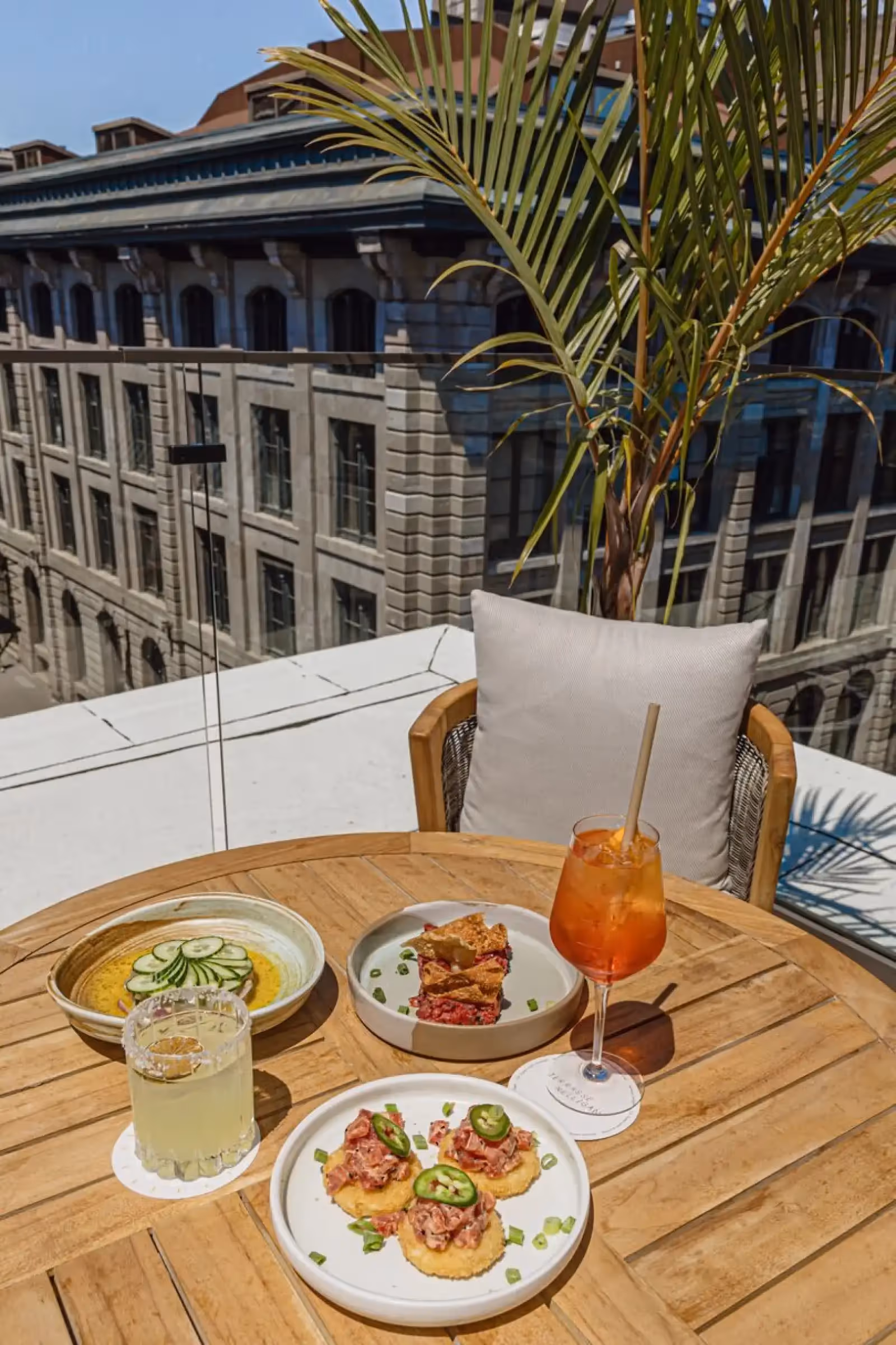 Rooftop Terrasse Nelligan in Montreal - 2