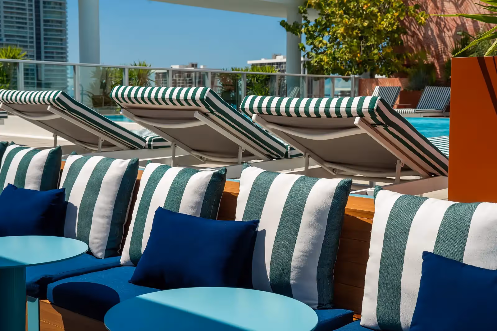 Vista Rooftop Bar in Miami - 4