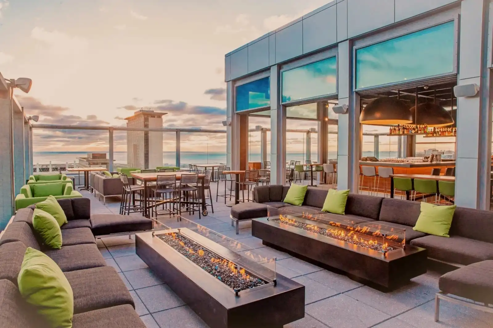 VU Rooftop in Chicago - 1