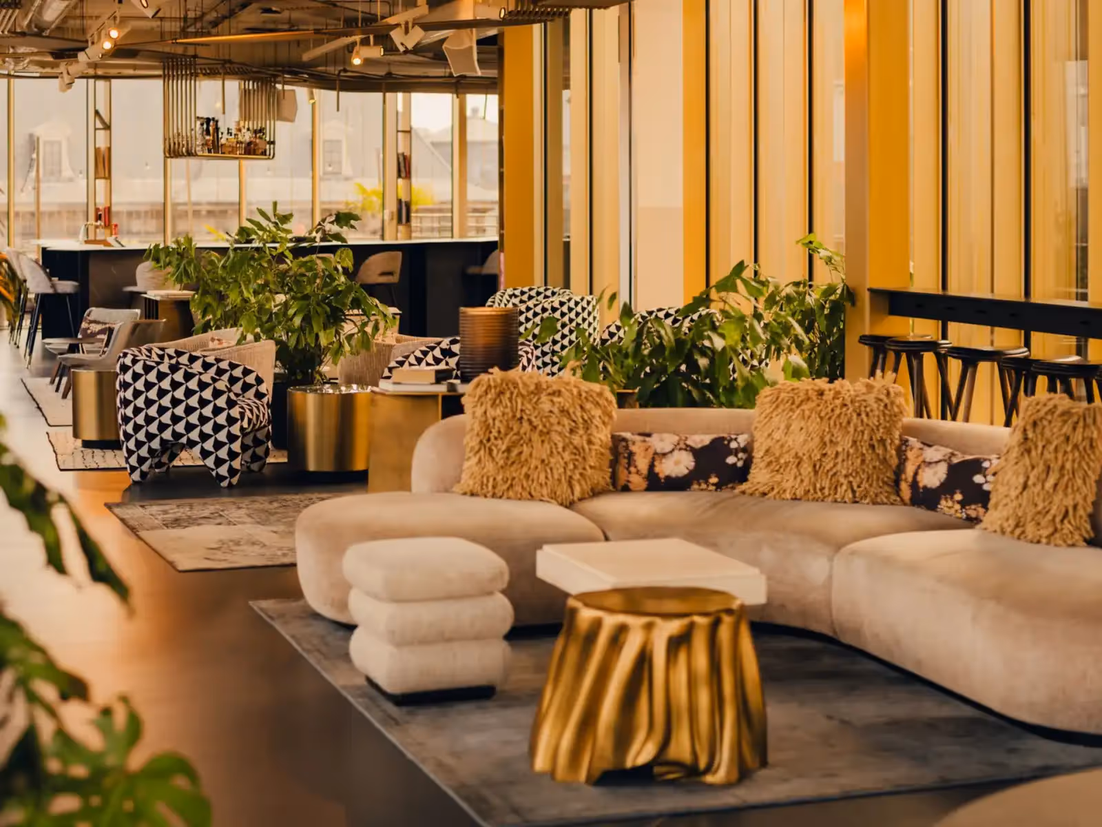 Rooftop W Lounge in Amsterdam - 3
