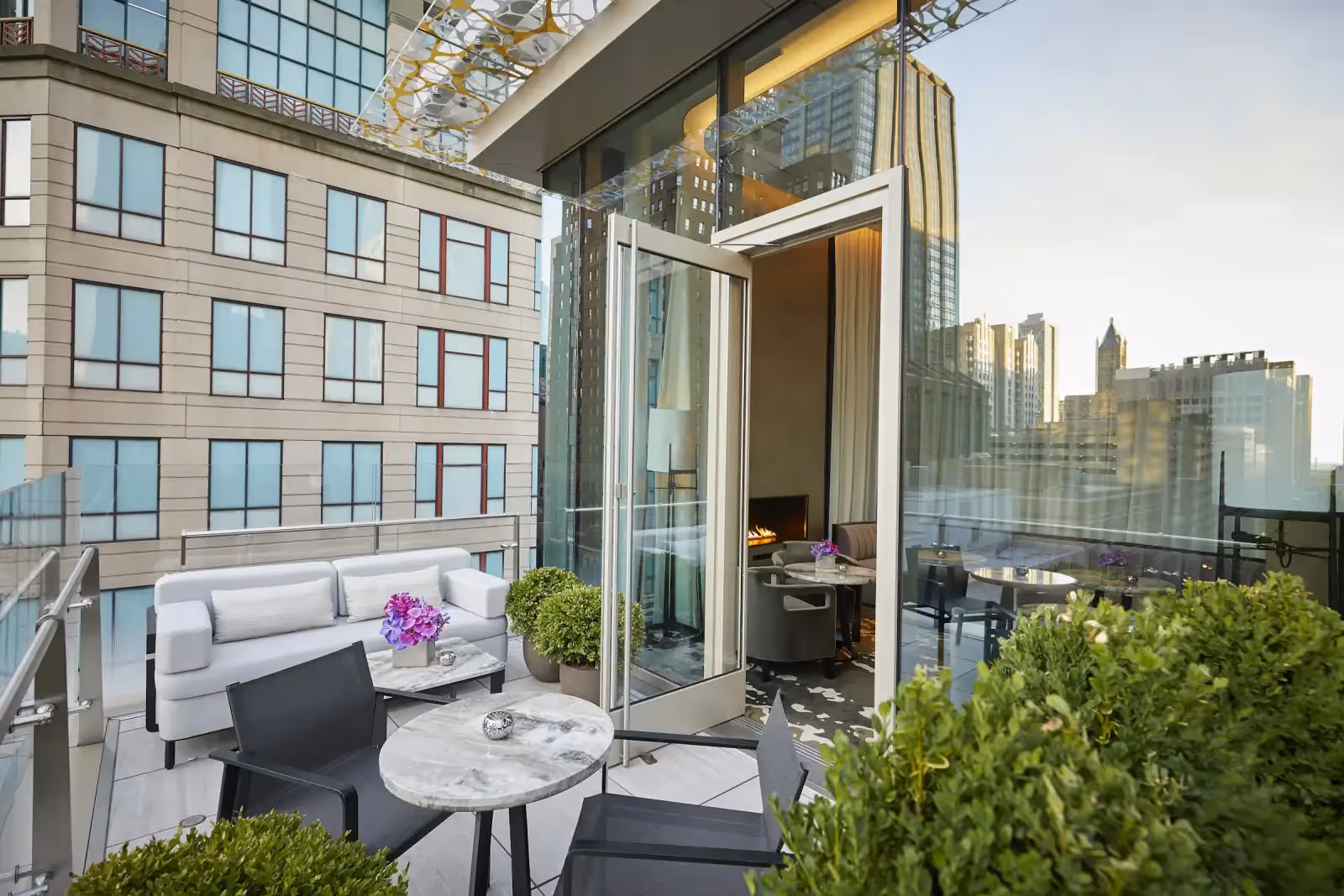 Rooftop Z Bar in Chicago - 4