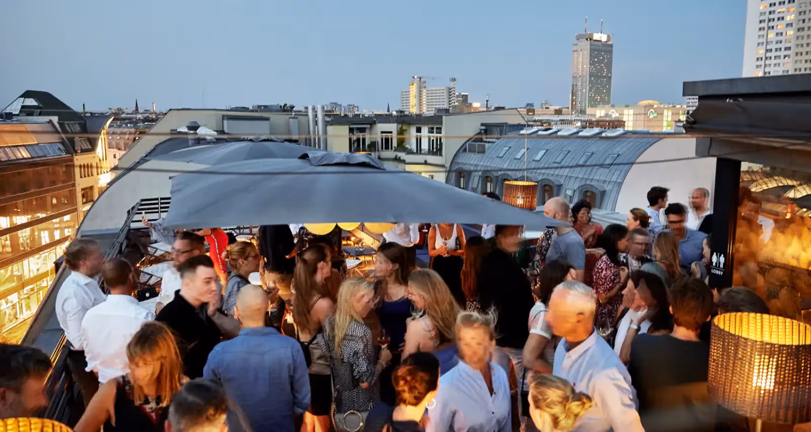 ZOE Rooftop Bar in Berlin - 2